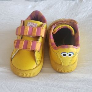 Sesame street Puma kids girl boy shoes. Size 6.